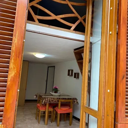 La Casa Di Gemma Апартаменты Неаполь
